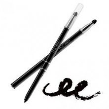 Moja ulubiona kredka! Ma świetną pomocną gąbeczkę, bardzo ładnie i mocno maluje. Kupuję bardzo często. :)