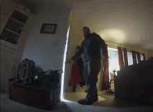 KLIKNIJ w obrazek i zobacz co robi pies SAM W DOMU