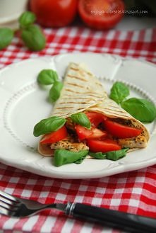 Tortilla z grillowanym kurczakiem