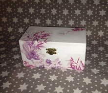 szklatułka z decoupage'm
etsy.com