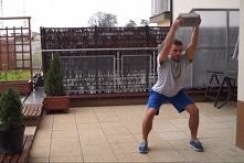 Trening na sportową sylwetkę
Zobacz video --->