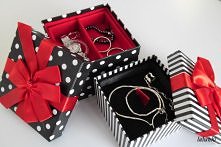 piękne pudełka na biżuterię...