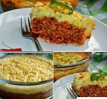 arstwa mięsna:
0,7 kg mięsa mielonego
1 cebula
1 marchewka
2 łyżki koncentratu pomidorowego
sól, pieprz, bazylia
200g groszku konserwowego
1 ząbek czosnku
odrobina wody lub buli...