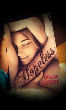 właśnie skończyłam czytać,polecam❤druga książka, która tak bardzo mi sie spodobała