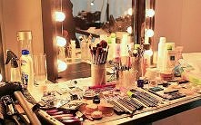 Make up! kosmetyki <3 kosmetyczka, lustro