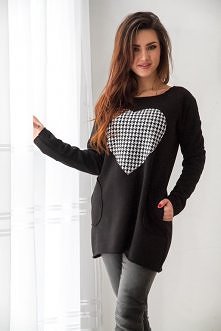 Na naszym FB pobierz rabat na zakupy!
Kliknij w zdjęcie by przejść do sklepu.
Czarna ocieplana tunika z sercem