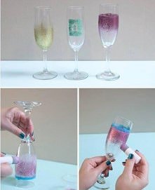 Kieliszki Aby przyjemniej piło się szampana, można trochę udekorować szkło Kupujemy brokat w tubce i smarujemy kieliszek i gotowe.