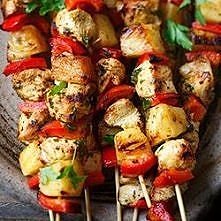 Fit szaszłyki w stylu hawajskim. Kurczak+ananas+papryka :)