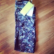 nowa spodnie Na silownie bershka