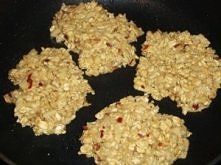 Placuszki owsiane z jabłkiem. przepis po kliknięciu na zdj. Zapraszam do polubienia kuchenne inspiracje na fb