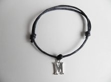 Propozycja walentynkowej bransoletki.
Po więcej zapraszam na bloga: (suoegrog.blogspot.com) i facebooka: (Biżuteria-Magdalena Dudek)