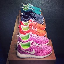 Nike roshe run...