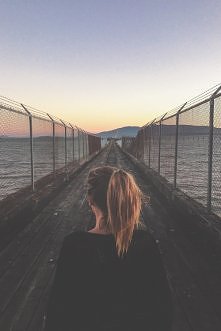 Hej! Obcięłam dziś włosy, sporą część moich włosów. Były na tyle zniszczone, że mimo żalu w sercu wiedziałam, że robię im przysługę. Mam więc do was pytanie-jak skutecznie dbać ...