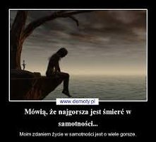 mało przyjemne, ale dające wiele do myślenie, czy naprawdę ważne są płaskie brzuchy i dieta kiedy człowiek zmaga się sam ze sobą i nie widzi sensu by dalej żyć???????