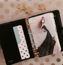 macie planer? piszecie w nic cos oprócz planów, jakieś rysunki? opiszcie *.*