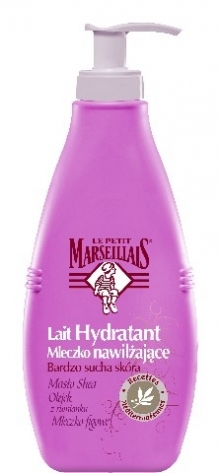 To jest kosmetyk, który każda kobieta borykająca się z suchością skóry powinna mieć. W uroczym opakowaniu z dozownikiem można znaleźć  masło shea,które odżywia i  nawilża skórę,...