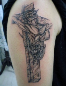 incredible cross tattoo