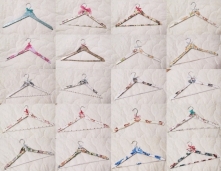 Drewniane, ręcznie zdobione...