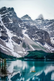 Moraine Lake, Canada