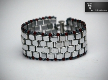 no. 19

Bransoletka w kafelki