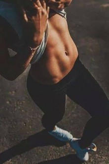 piekna figura :) kto nad ta...