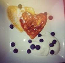 nowy post na blogu, zapraszam link w kom :) 
zapraszam do komentowania i obserwpwania mojego bloga :) moda, uroda i lifestyle :)