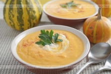 Zupa z dyni z zacierką