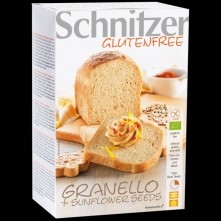 Chlebek bezglutenowy. Cena troszkę mnie przeraziła (500g za 19.90), porównując różne chleby bezglutenowe to ten jest moim faworytem! Nie ma posmaku drożdży. Trzeba go opiekać w ...