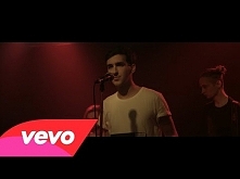 i wiem jak wabi Cię mój płomień i wiem że lgniesz do niego jak ćma!