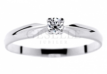 WZ 563 A Uroczy pierścionek z brylantem o masie 0,08 ct, idealny na oświadczyny - GRAWER W PREZENCIE od GESELLE Jubiler

geselle.pl