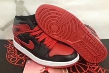 Black & Red Jordan 1 Nike Shoes with Men Style