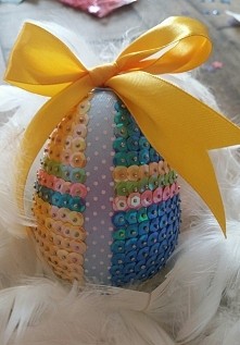 pierwsza pisanka Wielkanocn...