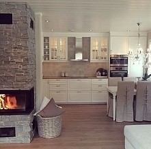 kominek i ta ścianka ❤