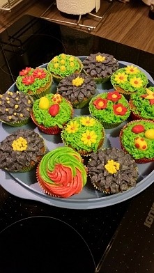 muffinki jagodowe z nuta wi...