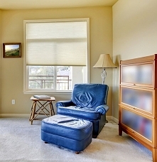 Jak rozjaśnić ciemny niewielki pokój?

W oknach naj­le­piej spraw­dzą się no­wo­cze­sne, pół­prze­zro­czy­ste ro­le­ty. Jeśli ktoś lubi tra­dy­cyj­ne fi­ra­ny i za­sło­ny, to tr...