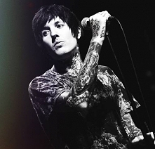 Oliver Sykes <3