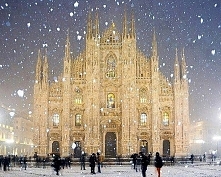 Snowy Milano, Italy Looks Very Beautiful