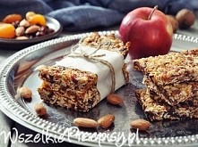 Jabłkowe batoniki zbożowe,
...