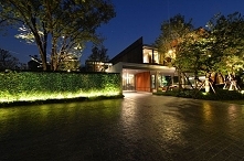 Tajske Stowarzyszenie Architektów Krajobrazu ( TALA ) jest to grupa, która zgodnie z własnymi celami: "ma na celu podniesienie standardów architektury krajobrazu oraz promo...