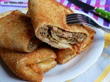 Krokiety z pieczarkami i ogórkiem kiszonym

Przepis po kliknięciu w zdjęcie :)