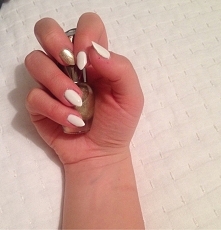 Paznokcie hybrydowe semilac...