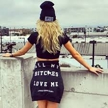 ALL MY BITCHES LOVE ME <3