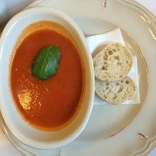 Zupa krem z pomidorków. :)
Pyyycha!