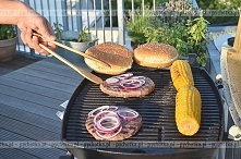 Befsztyki z ziemniakami