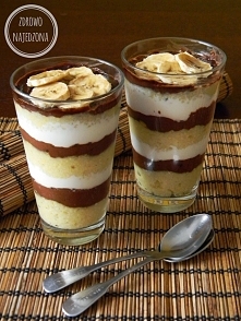 Jaglany warstwowiec z kremem czekoladowym