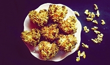 Muffiny orzechowe z cynamon...