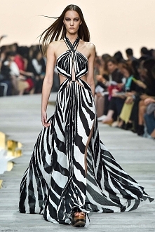 Roberto Cavalli wiosna-lato 2015 (iamstellaa.blogspot.com)