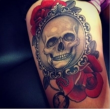 skull rose red tattoo