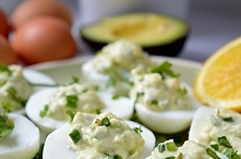 jajka z lekkim farszem z av...