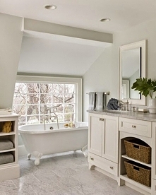 lifepolishgirl.blogspot.com